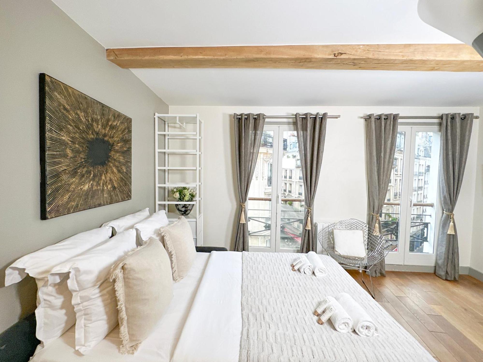 St Michel Apartment Paris Exterior photo