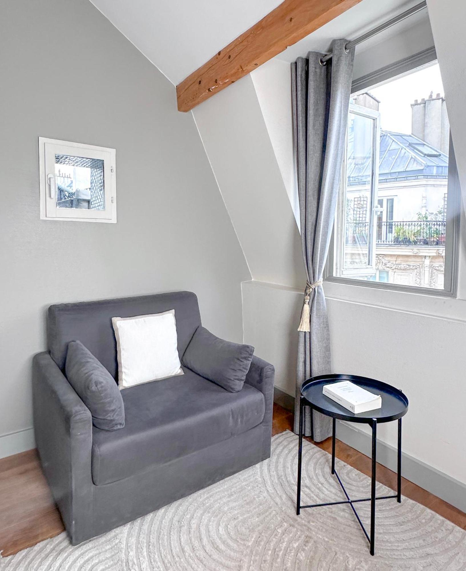 St Michel Apartment Paris Exterior photo