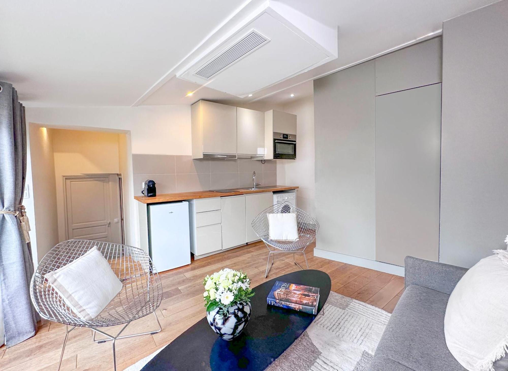 St Michel Apartment Paris Exterior photo