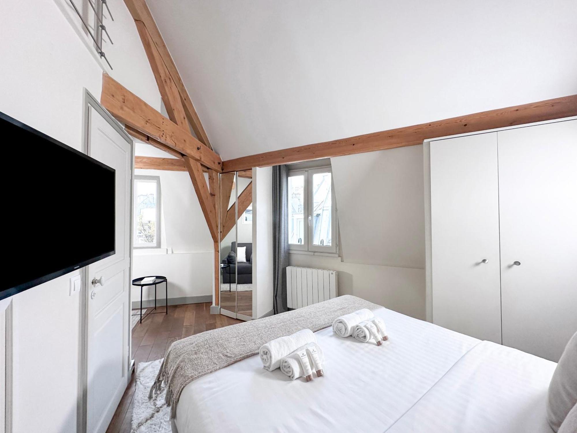 St Michel Apartment Paris Exterior photo
